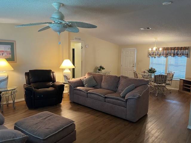 1912 Hazeltine Way a Winter Haven, FL Mobile or Manufactured Home for Sale